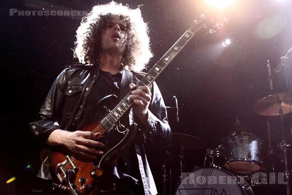 WOLFMOTHER - 2009-10-14 - PARIS - Trabendo - 